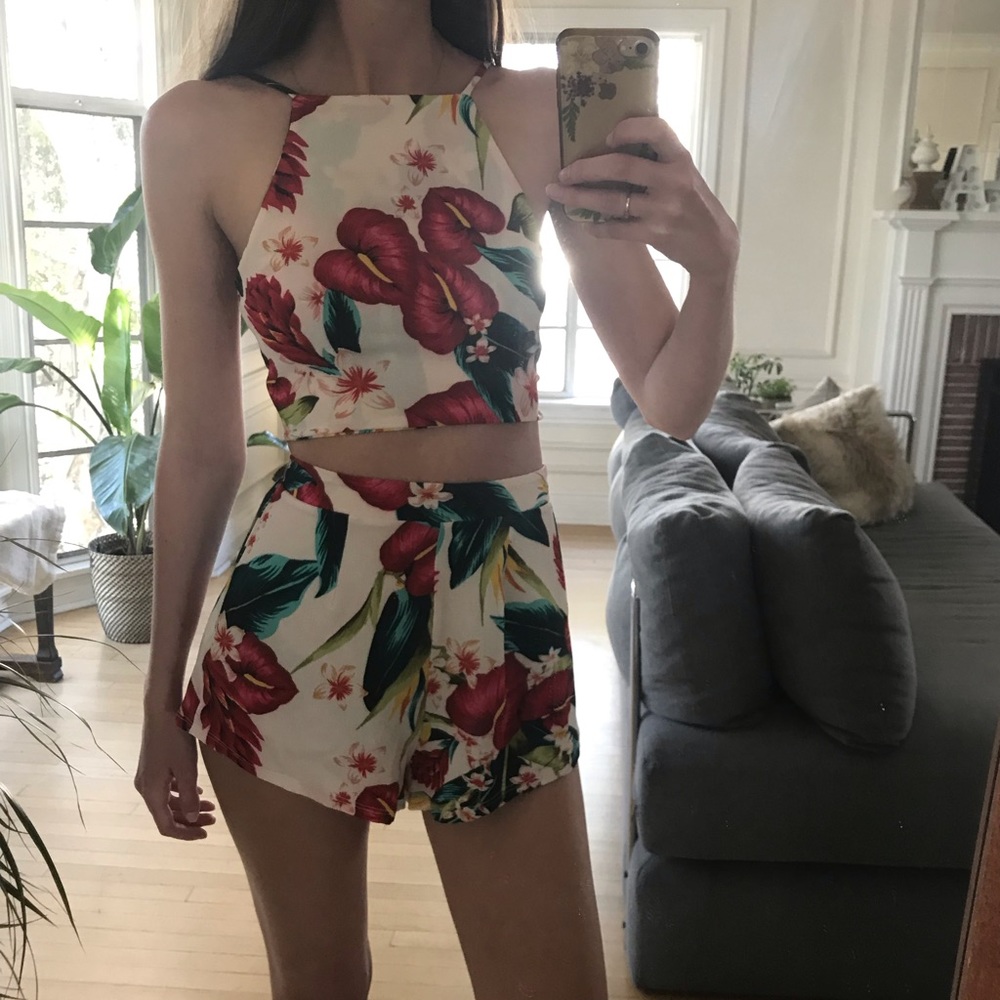 Show Me Your Mumu matching set in tropical print